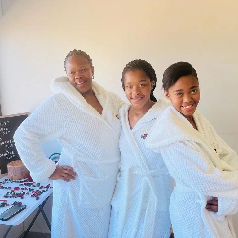 A58B74CC-87C4-4E9E-9C2B-6CFB5CDACF79